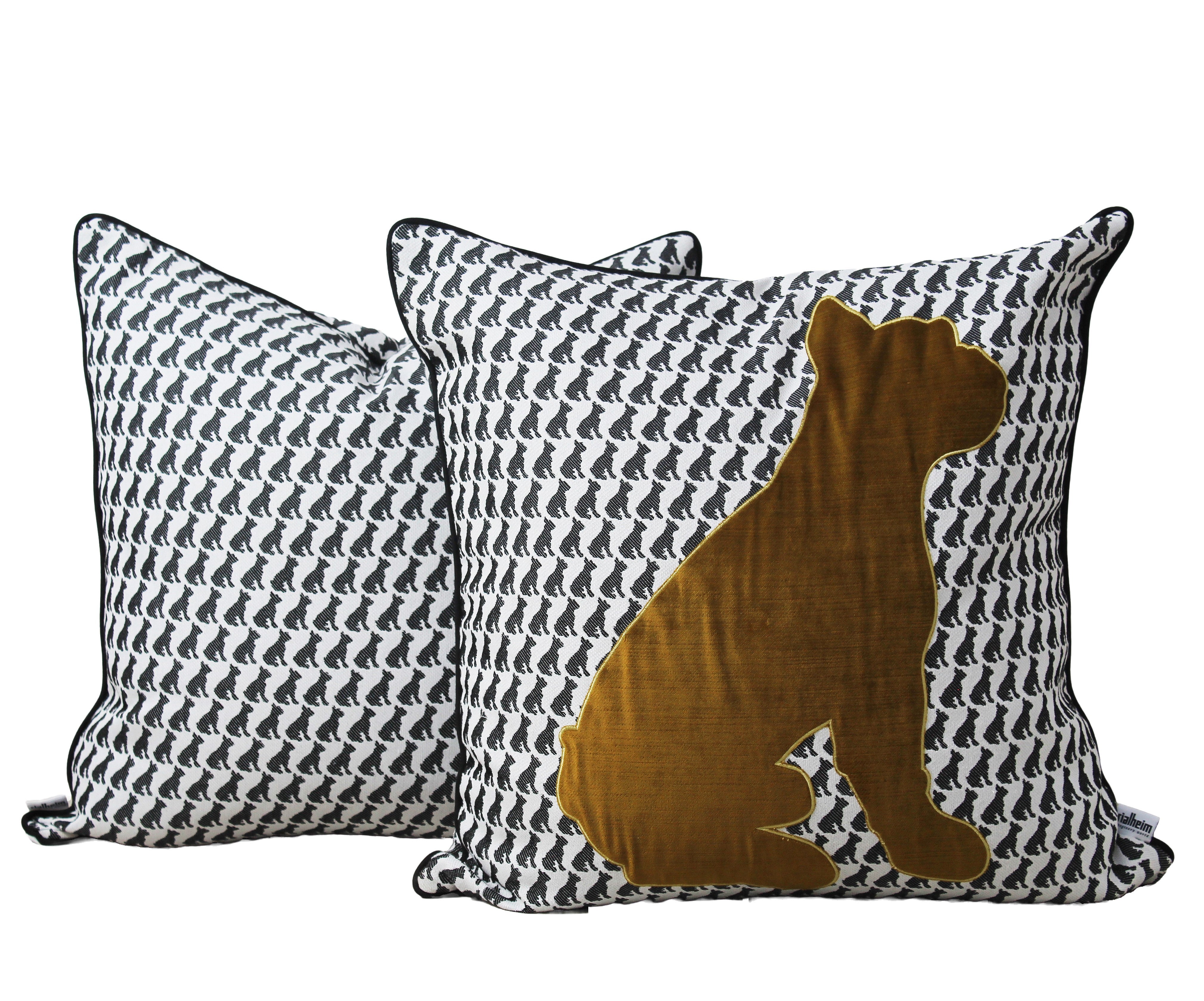 Rialheim Golden Frankie Woven Houndstooth Scatter Cushion 60 x 60 - Rialheim 